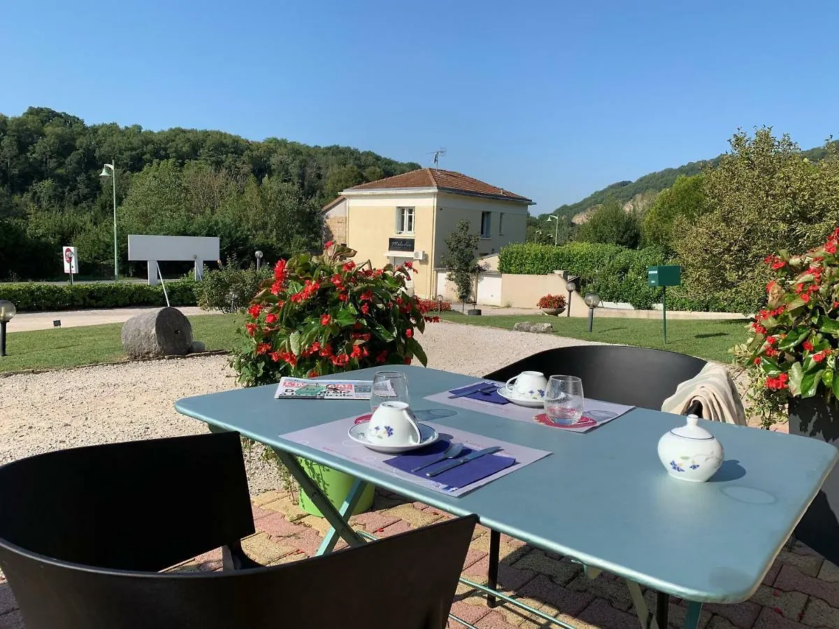 ***  Hotel Brun Saint-Lattier France